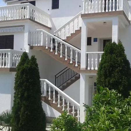 Apartment In With Seaview, Balcony, Air Condition, Wifi Njivice