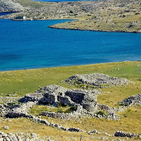 In With Seaview, Balcony, Air Condition, Wifi Apartment