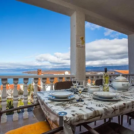 In With Seaview, Balcony, Air Condition, Wifi Njivice