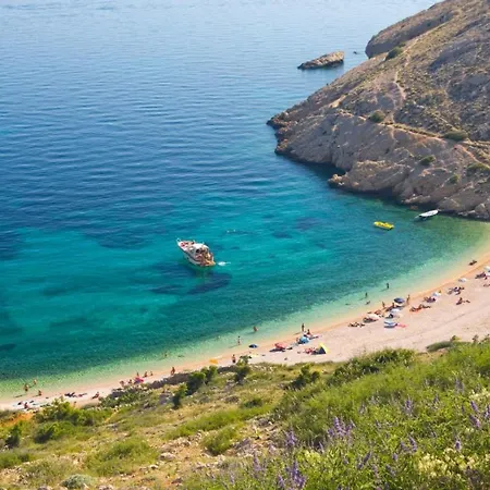 In With Seaview, Balcony, Air Condition, Wifi * Njivice