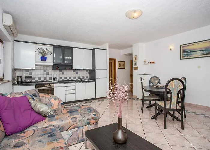 Apartamento In With Seaview, Balcony, Air Condition, Wifi *