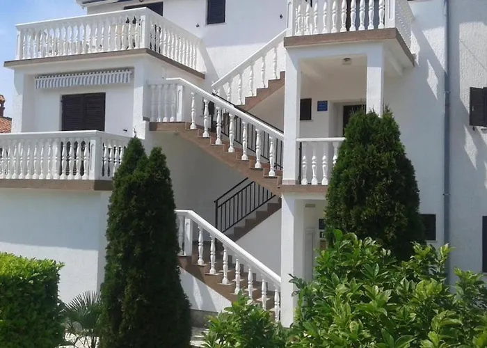 Apartamento In With Seaview, Balcony, Air Condition, Wifi Njivice