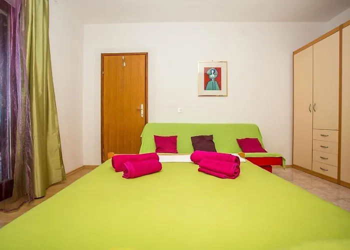 In With Seaview, Balcony, Air Condition, Wifi * Njivice